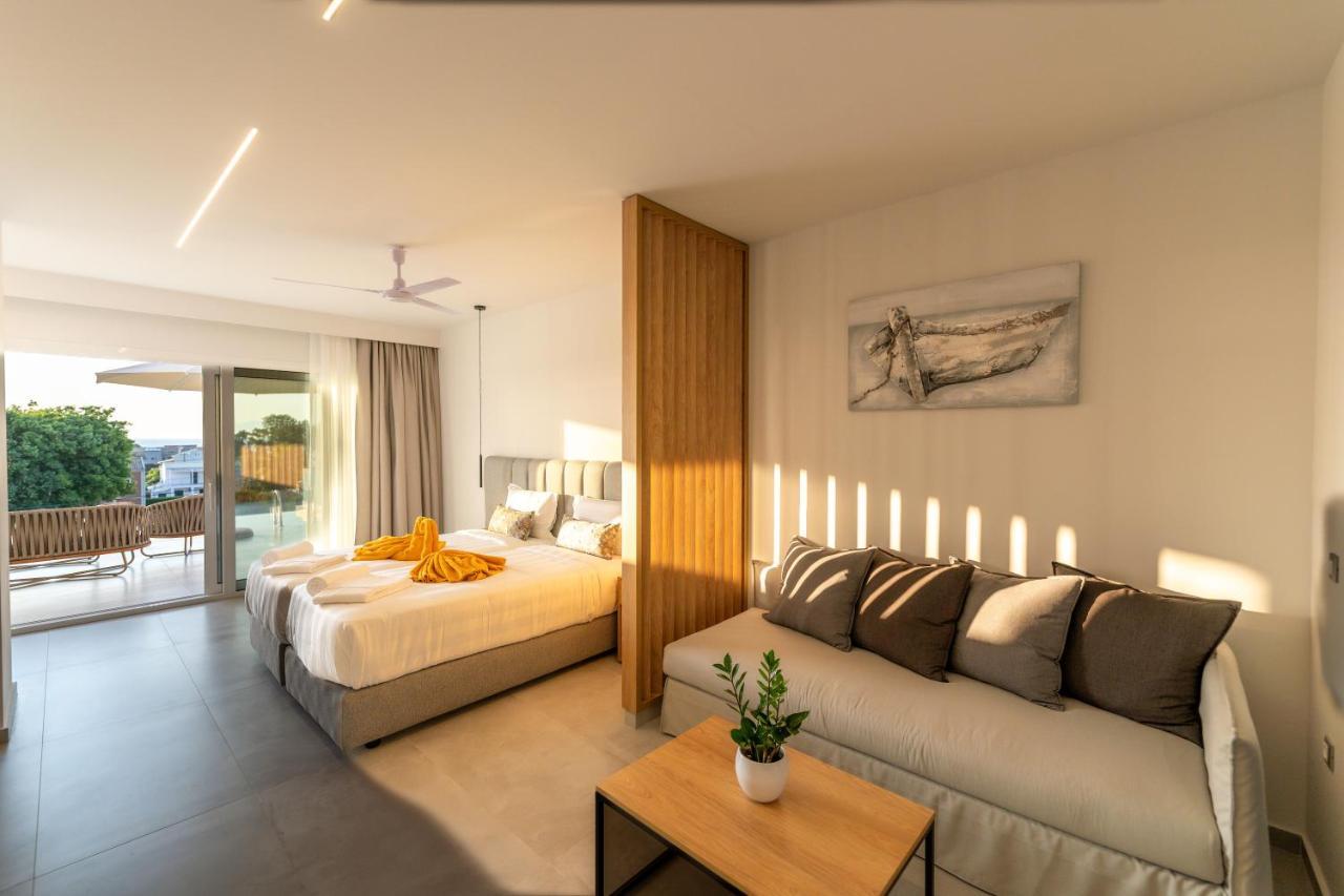 Thimios Suites Adults Only 아카라비 외부 사진