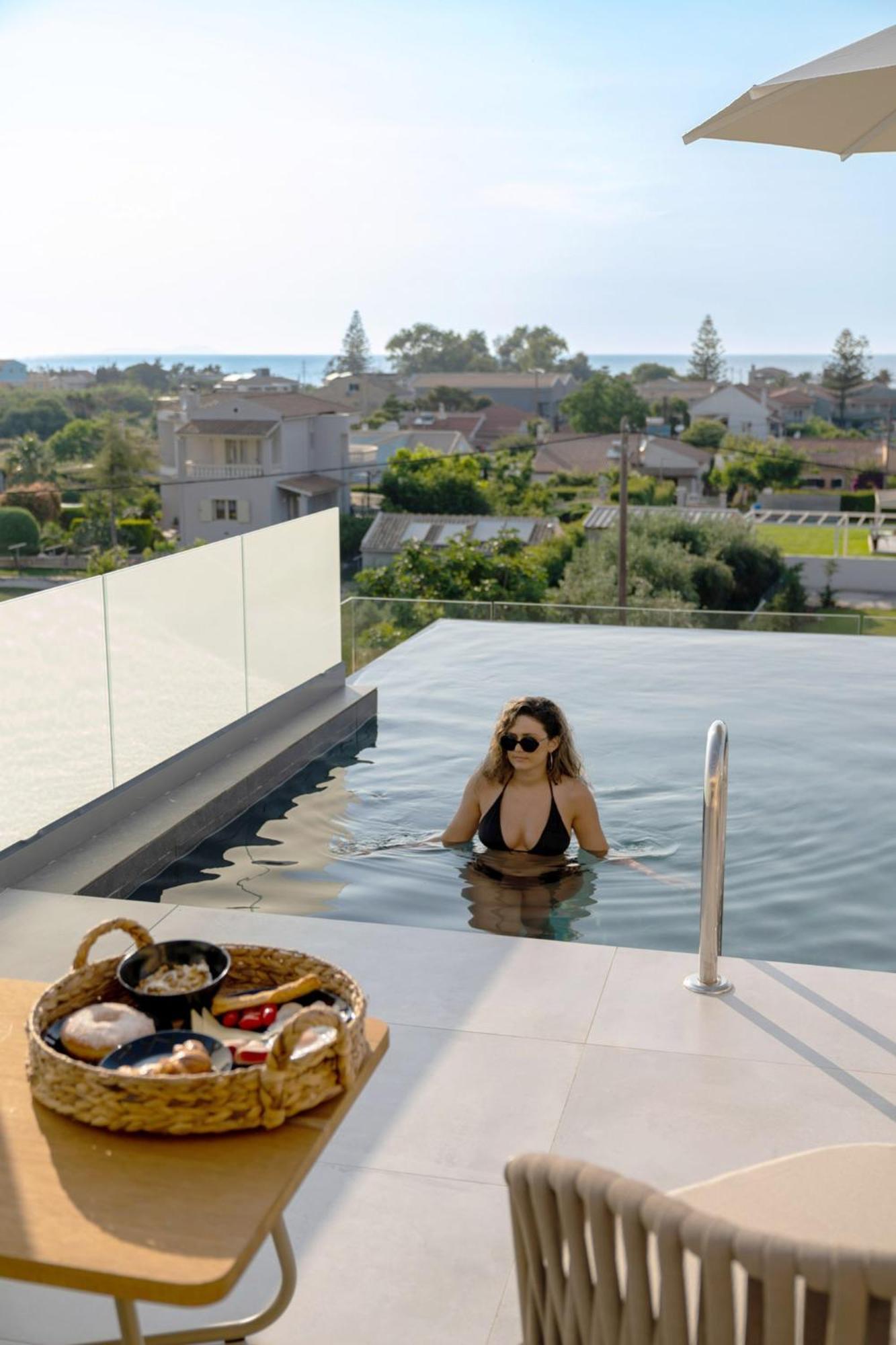 Thimios Suites Adults Only 아카라비 외부 사진