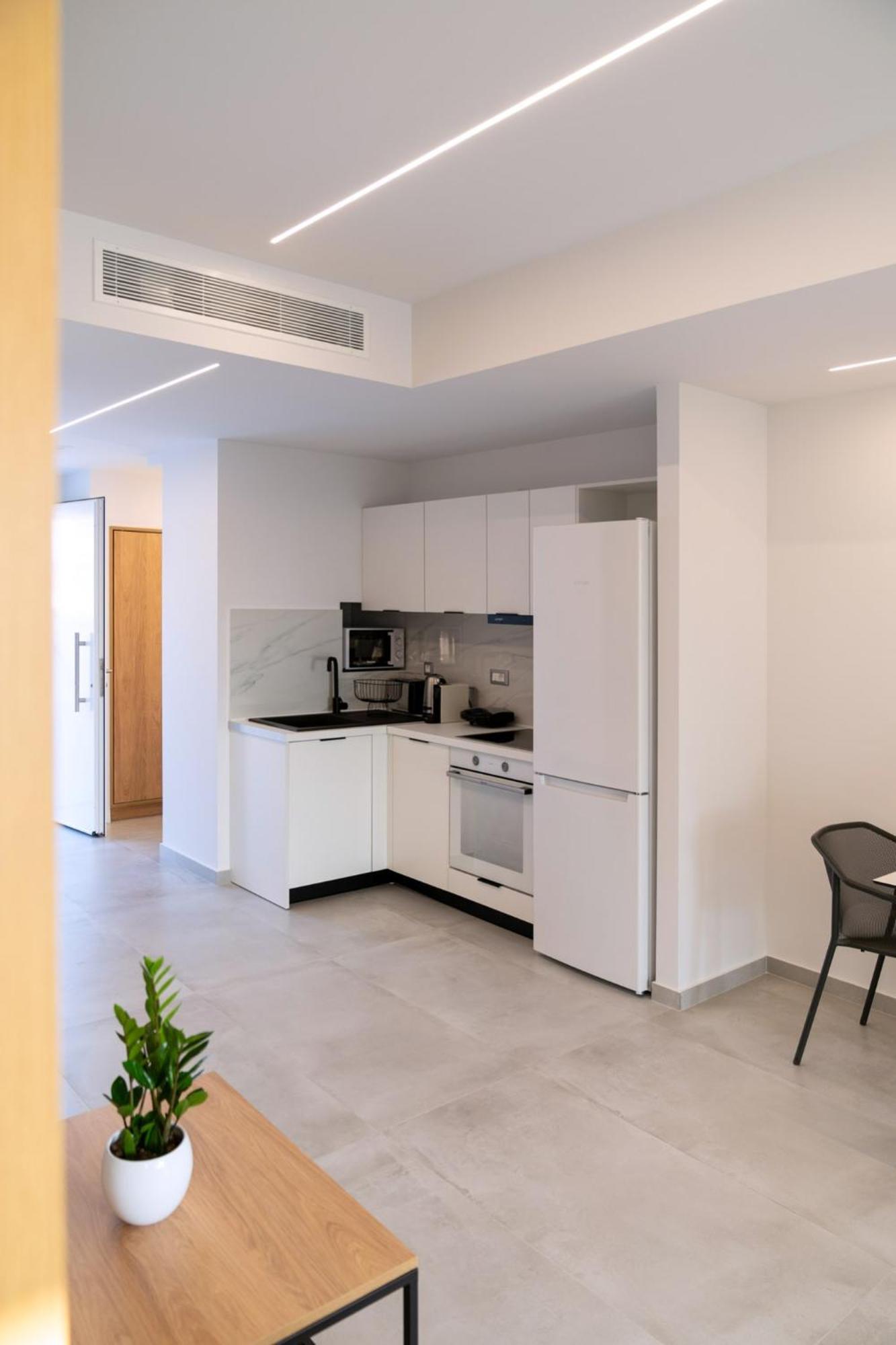 Thimios Suites Adults Only 아카라비 외부 사진