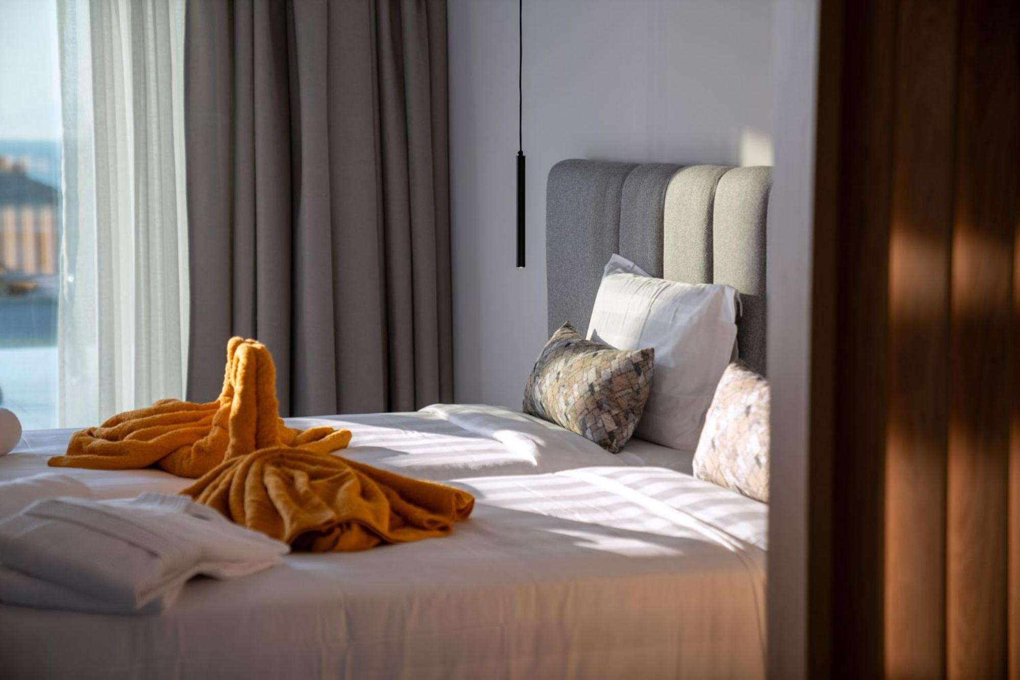Thimios Suites Adults Only 아카라비 외부 사진